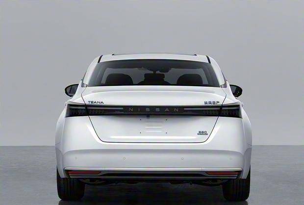 日產N6首發亮相:首搭華為鴻蒙座艙,插混版價格驚喜?