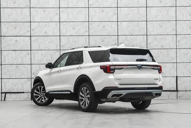 福特探險(xiǎn)者昆侖穿越版5座11月上市 空間全面升級(jí)