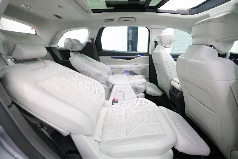 錨定大家庭出行需求,2026款銳界L樹合資大七座SUV價值標桿