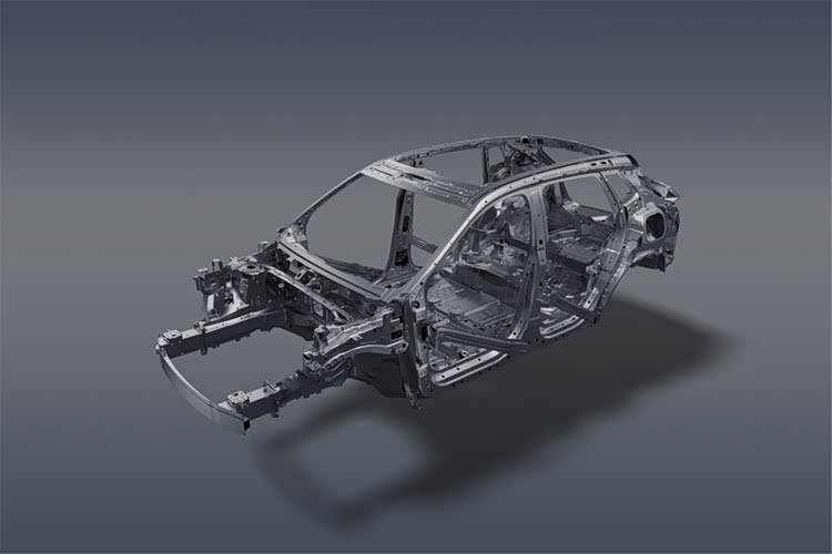 清華最新汽車安全教具,領克08的白車身默默為行業發展作貢獻