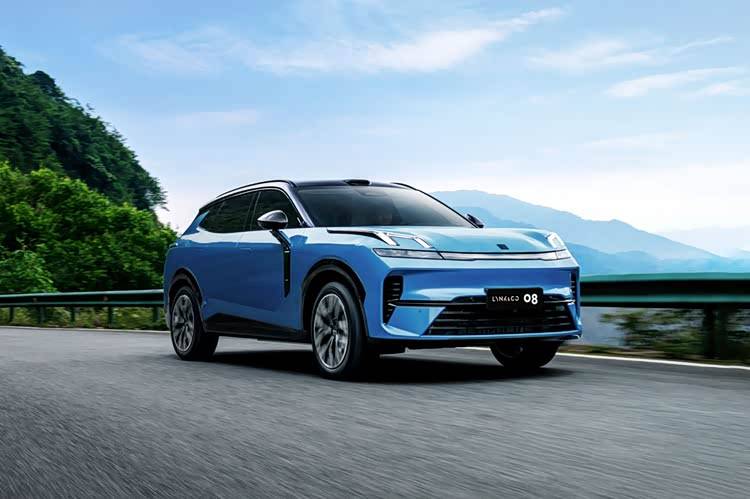 清華最新汽車安全教具,領克08的白車身默默為行業發展作貢獻