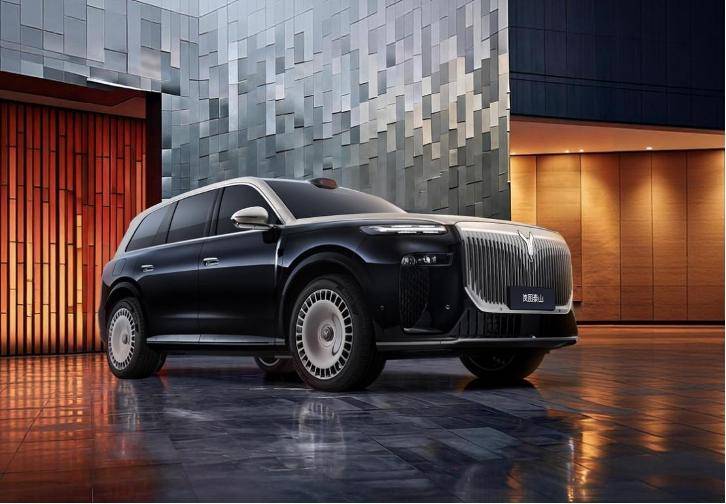 沉浸式體驗(yàn)嵐圖泰山座艙:AI讀懂你的身體,鴻蒙聽(tīng)懂你的心聲