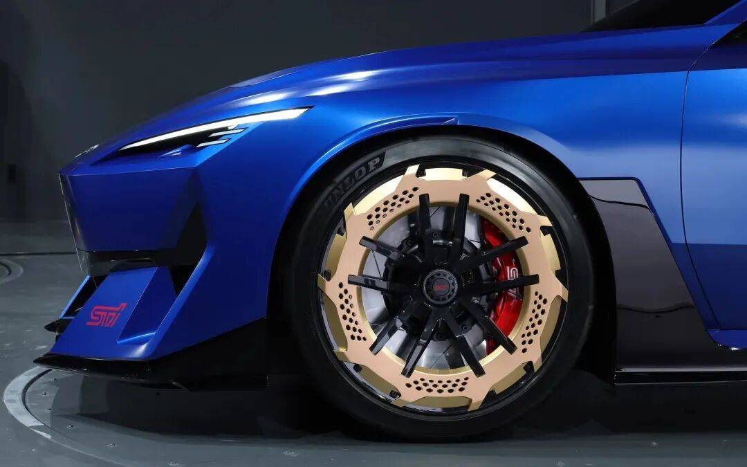 斯巴魯全新STI概念車亮相車展,電動+燃油,久違了!