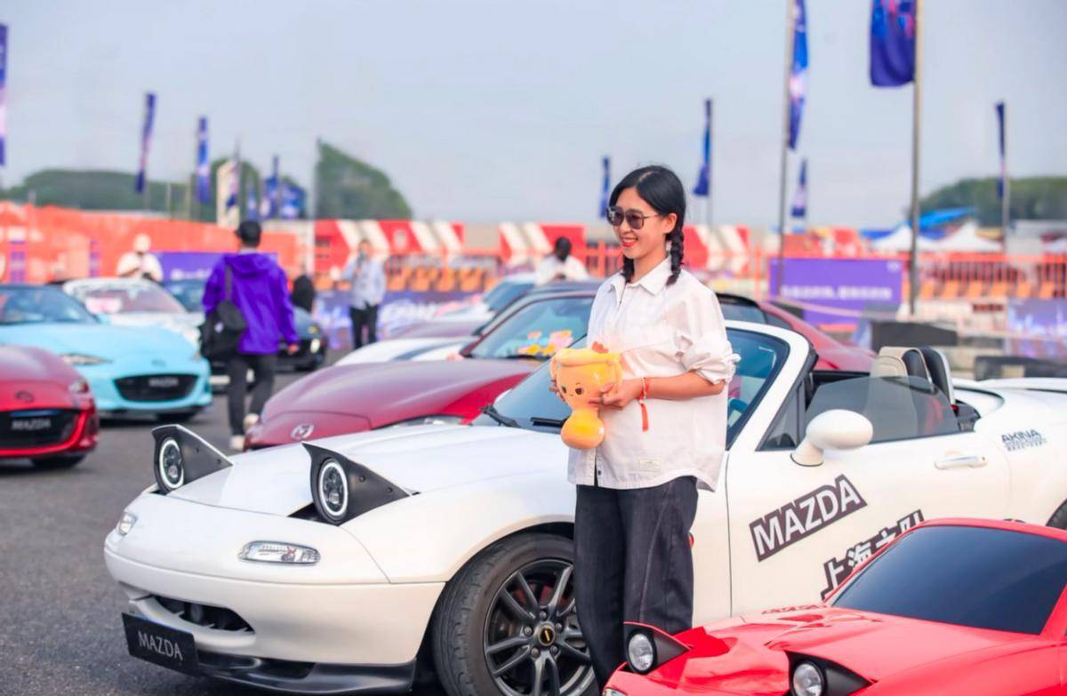 王心凌站臺(tái)!長安馬自達(dá)2025粉絲盛典,EZ-60持續(xù)熱銷