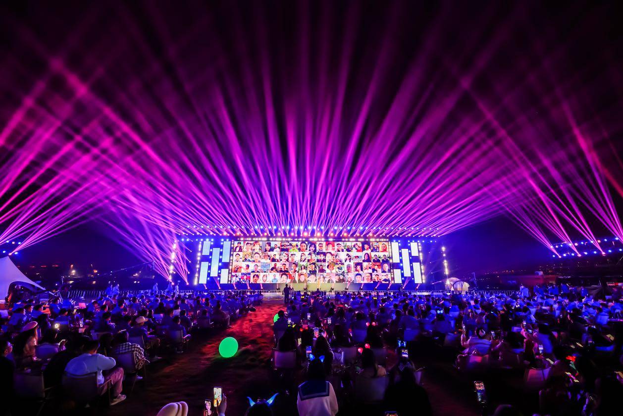 長安馬自達2025粉絲盛典上海啟幕,400萬用戶共赴新程