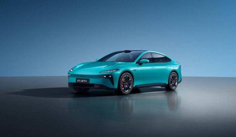 標(biāo)配激光雷達(dá) 東風(fēng)奕派eπ007+開(kāi)啟預(yù)售