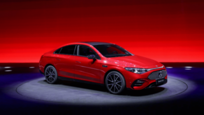 全新奔馳純電轎跑只賣25萬,想摘“雜牌”標簽?沒那么容易!