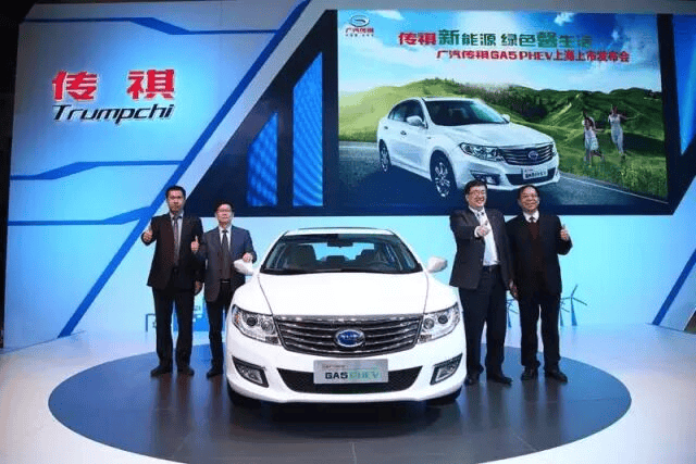 埃安i60揮劍增程紅海,后來(lái)者的破局之道