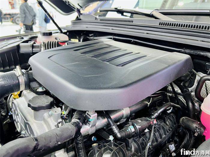 武漢車展 “改裝神器”!江淮悍途 PHEV 是皮卡 更是農業(yè)作業(yè)平臺?