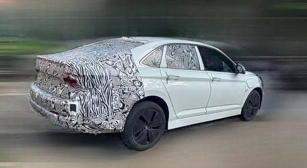 捷達(dá)新能源車諜照曝光,智能座艙與輔助駕駛系統(tǒng)加持,明年上市