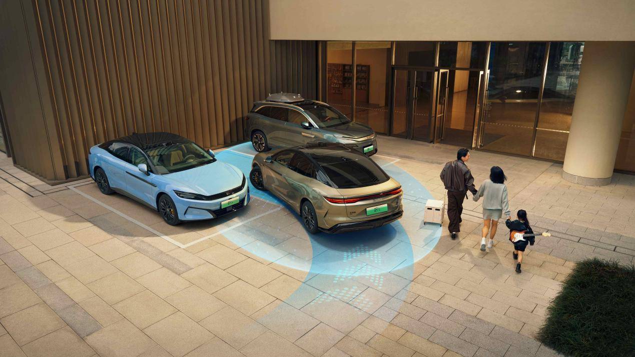 比亞迪劃時代旗艦轎車漢L攜新車色及OTA正式發(fā)布,漢L補(bǔ)貼后19.48萬元起