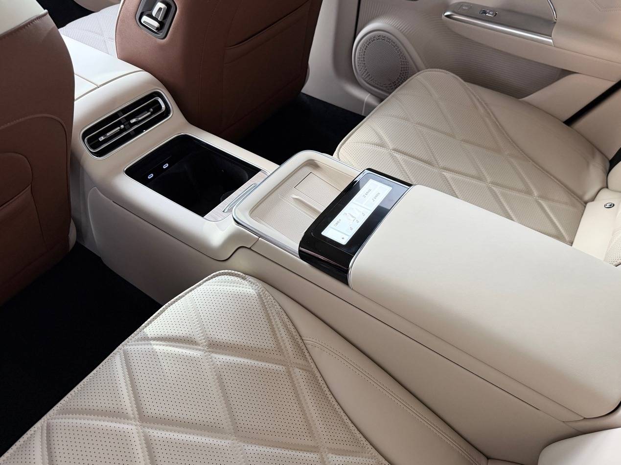 奇瑞風(fēng)云A9L光輝四驅(qū)版,獵鷹700版上市,18.19萬(wàn)元起