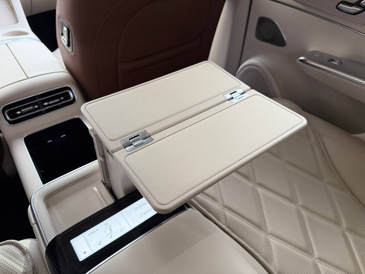 奇瑞風(fēng)云A9L光輝四驅(qū)版,獵鷹700版上市,18.19萬(wàn)元起