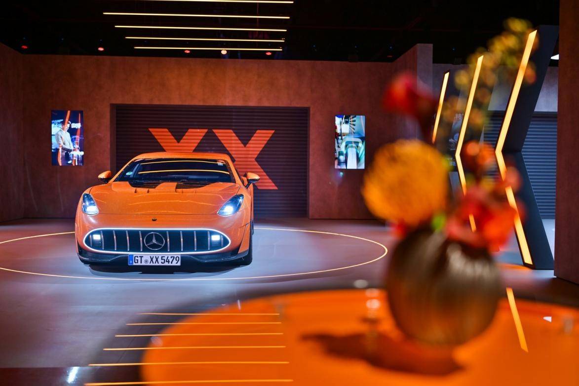 奔馳以經(jīng)典喚醒未來:星輝永恒 泰然自若