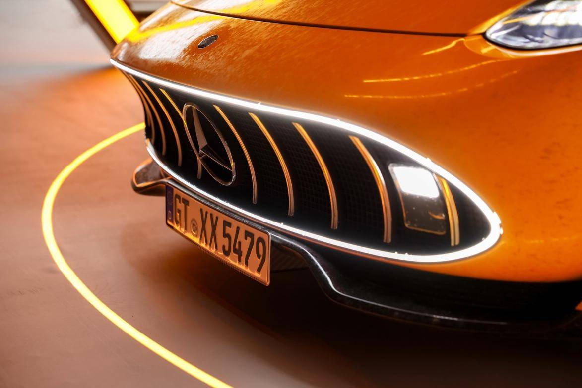 奔馳以經(jīng)典喚醒未來:星輝永恒 泰然自若