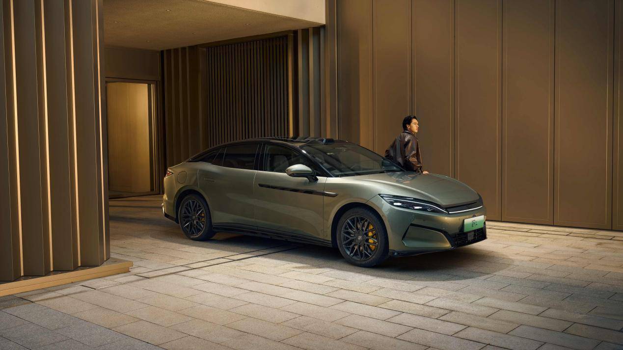 滿配登場,漢L顏值、智能、生態(tài)全面革新