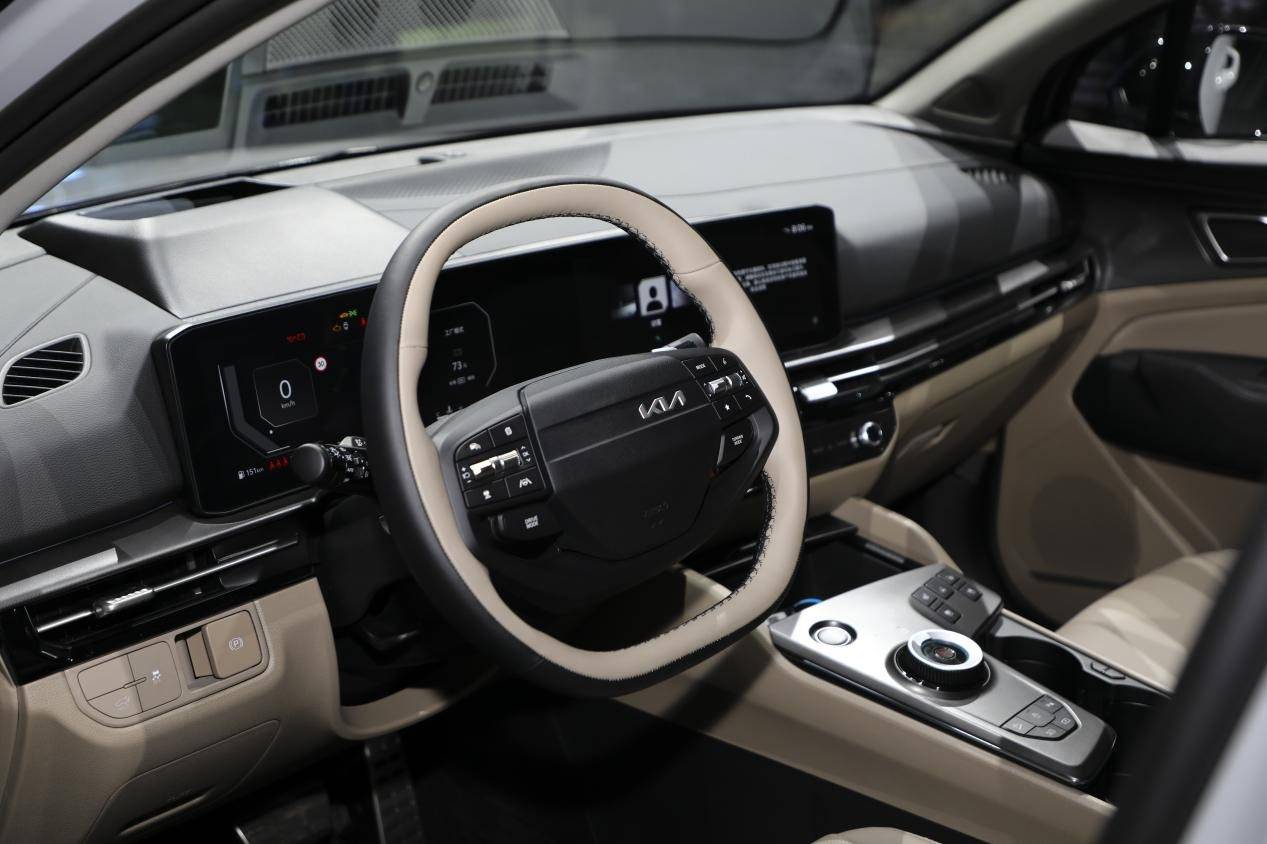 兩個動力可選,新獅鉑拓界首發,起亞攜眾多產品陣容亮相廣州車展