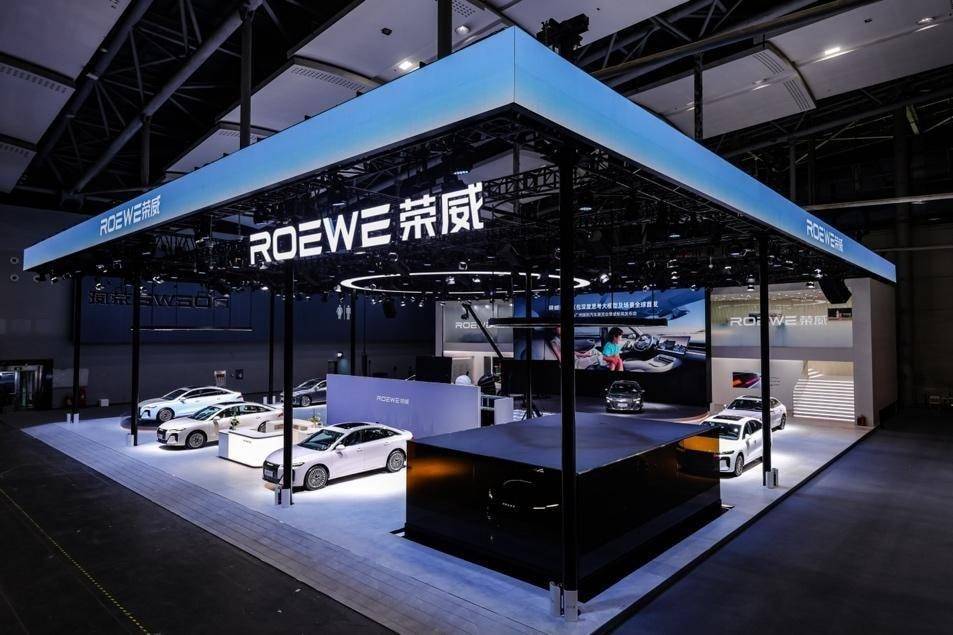 豆包大模型上車,榮威M7 DMH如何做到“高配平價”?