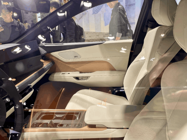 20載時光入味,雷克薩斯煲出一碗經(jīng)得住細品的 “老火靚湯”