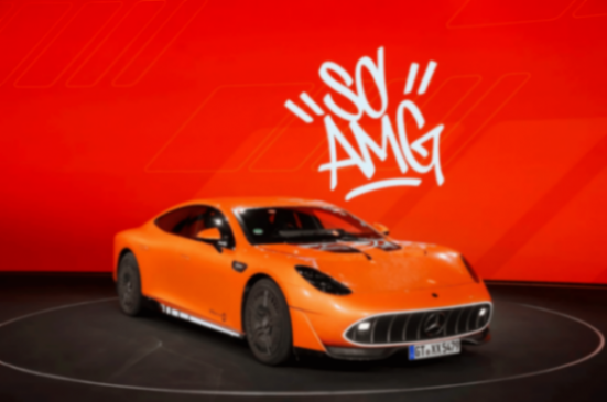 百年星徽向新行,奔馳廣州車展的經典與創新之約