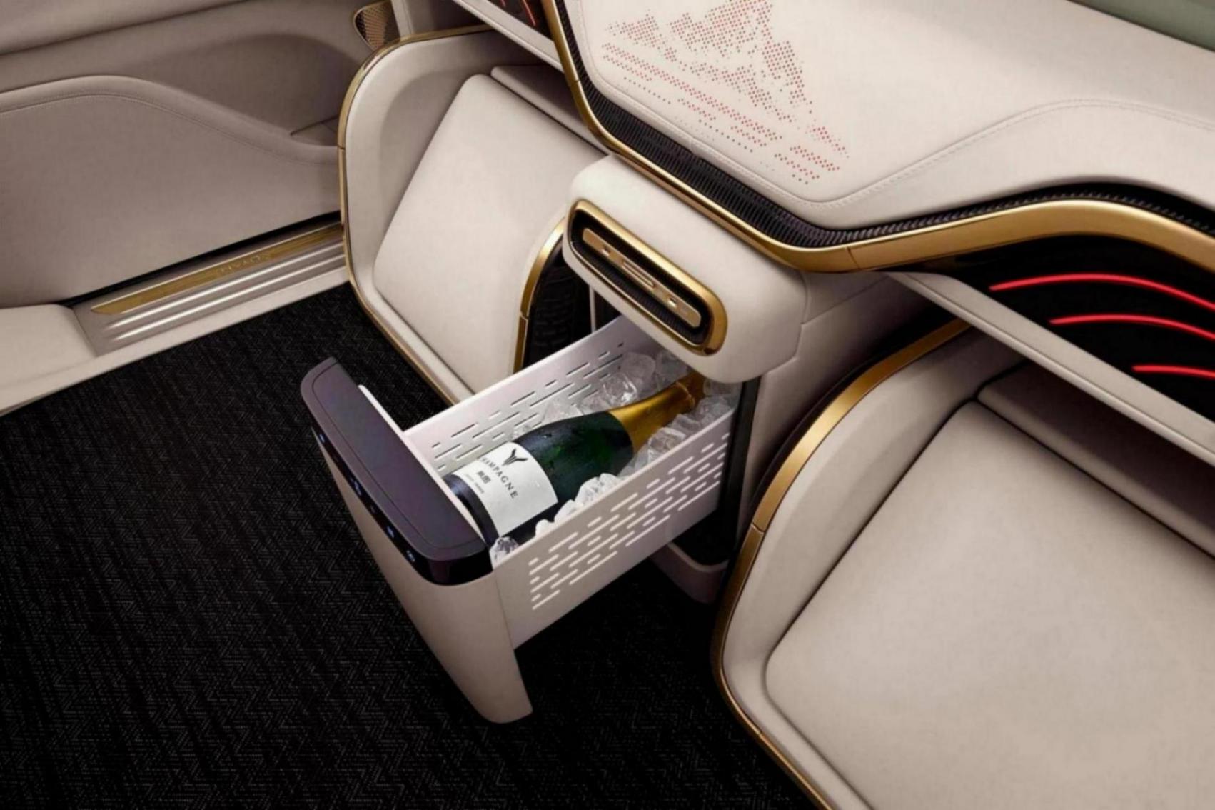 嵐圖夢想家山河上市 破局超豪華MPV市場