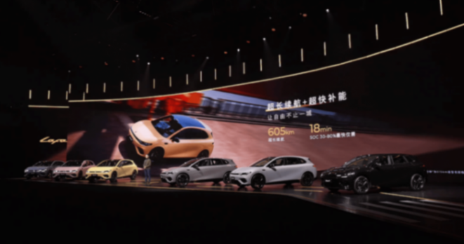 限時9.28萬元!零跑Lafa5比預售低1.3萬開賣,半小時大定3000臺