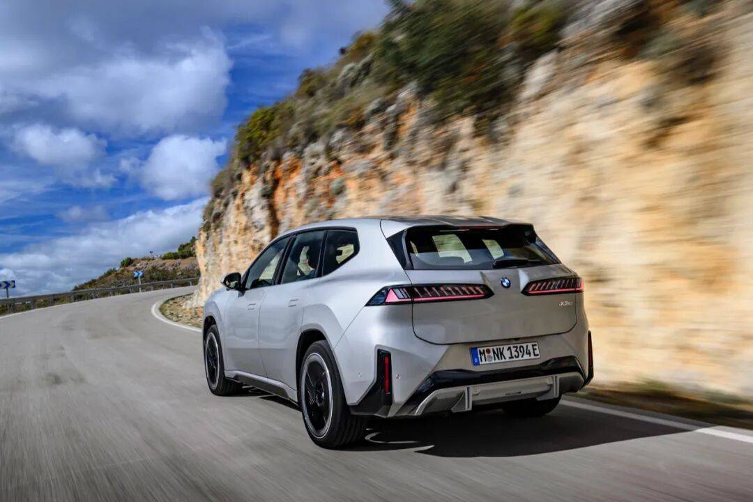 新世代BMW iX3樹立新時代純電SAV全能標桿