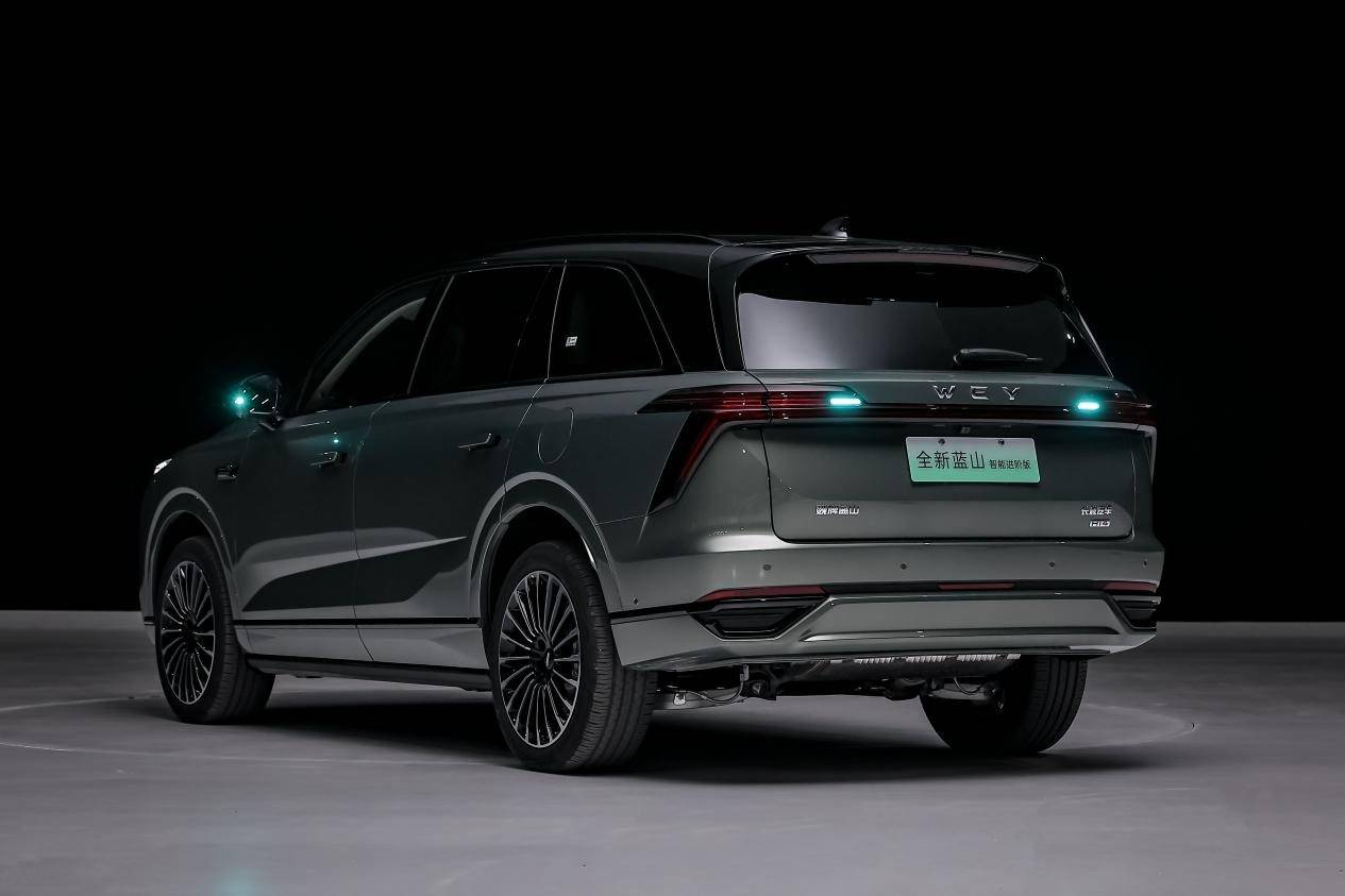 長城汽車VLA大模型落地魏牌全新藍山智能CP Master輔助駕駛系統驚艷能力