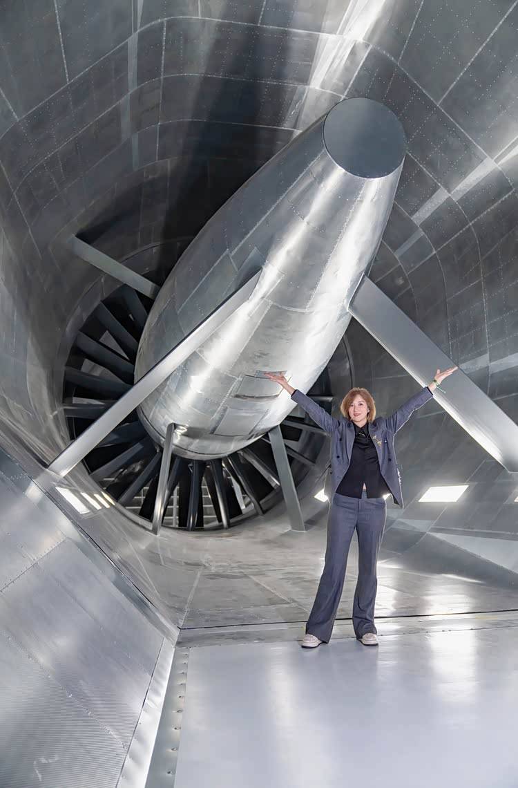 寶馬iX3在140km/h高速行駛時,車內靜謐性仍能達到54.3分貝的驚人成績