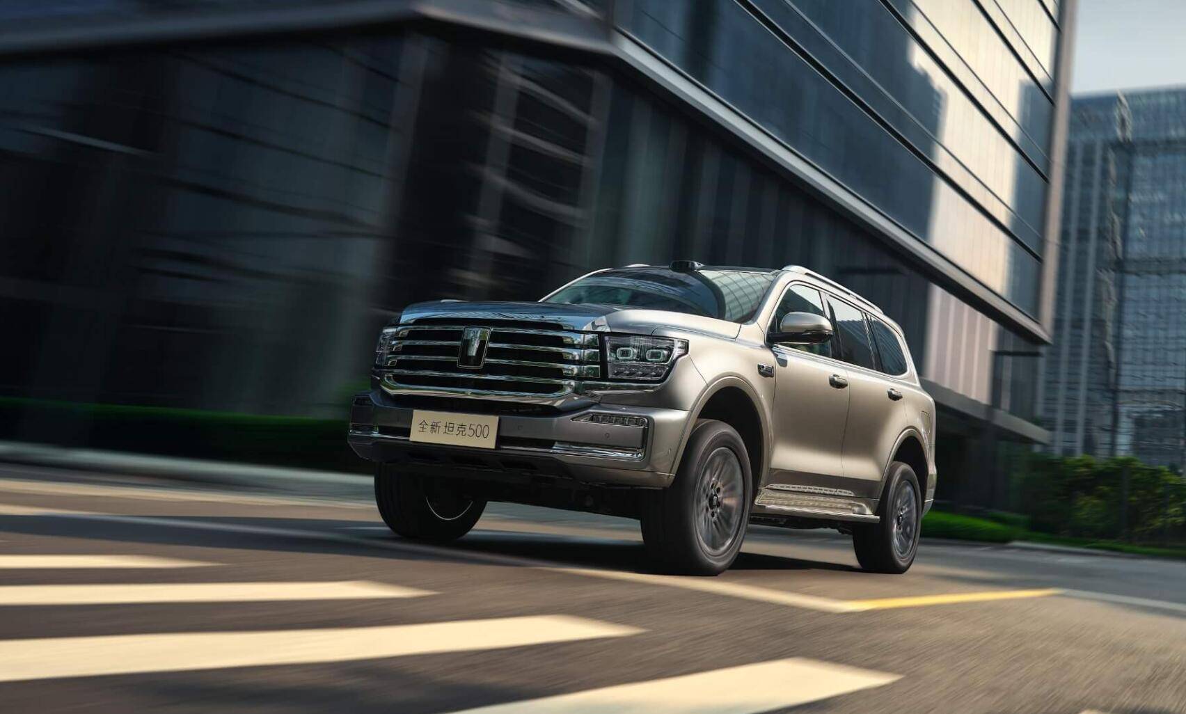 1-10月中大型SUV銷量榜 僅一款銷量過十萬 問界M7第五