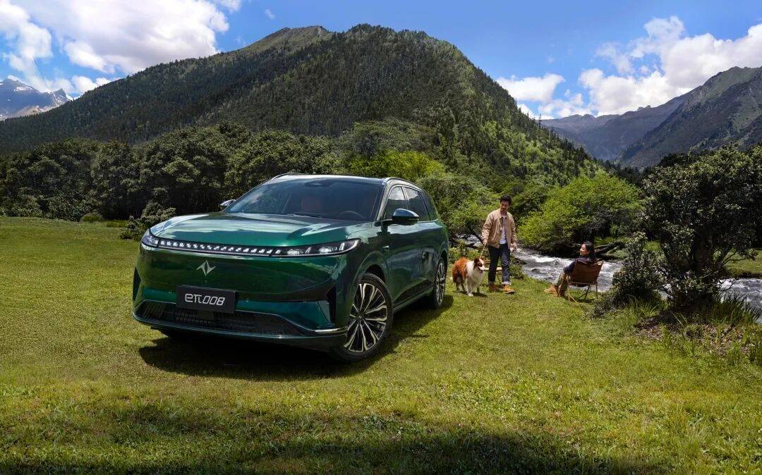 告別“小板凳”第三排!體驗2026款eπ008:座座皆C位