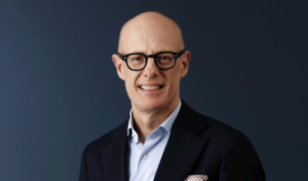 兩大汽車巨頭同日換帥,一家空降,一家內(nèi)部提升