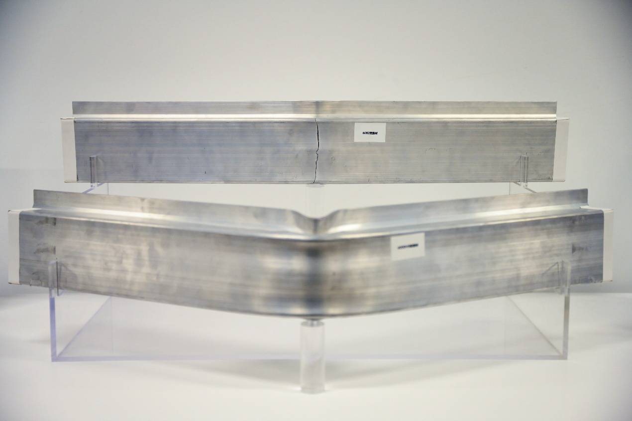 理想汽車自研強(qiáng)勢(shì)賦能,構(gòu)筑品牌真正護(hù)城河