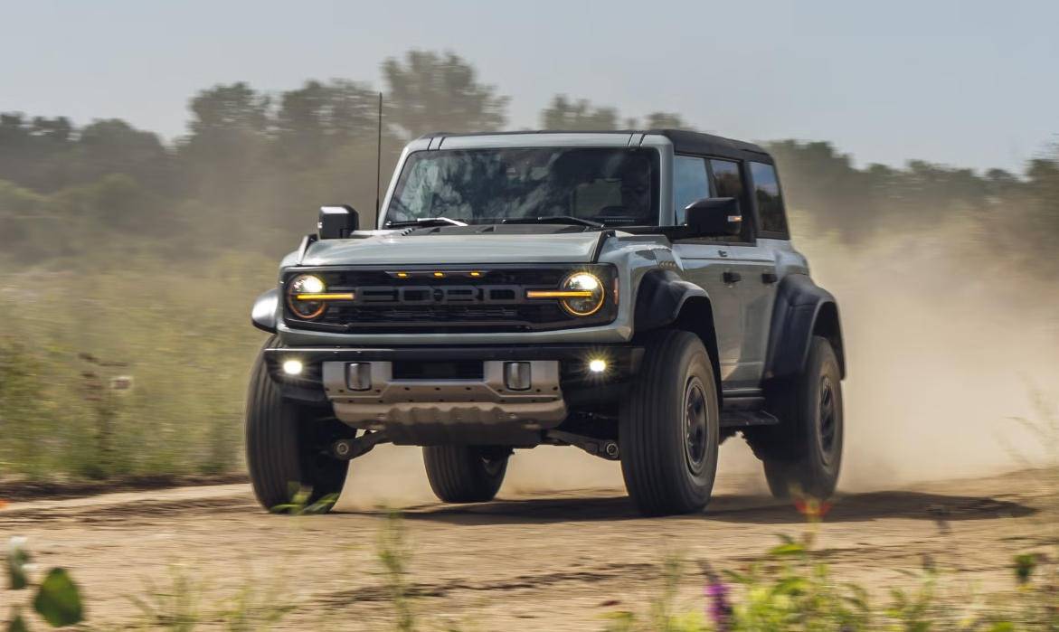 福特烈馬智趣版怎么樣?1.5T增程,22萬的烈馬能越野嗎?