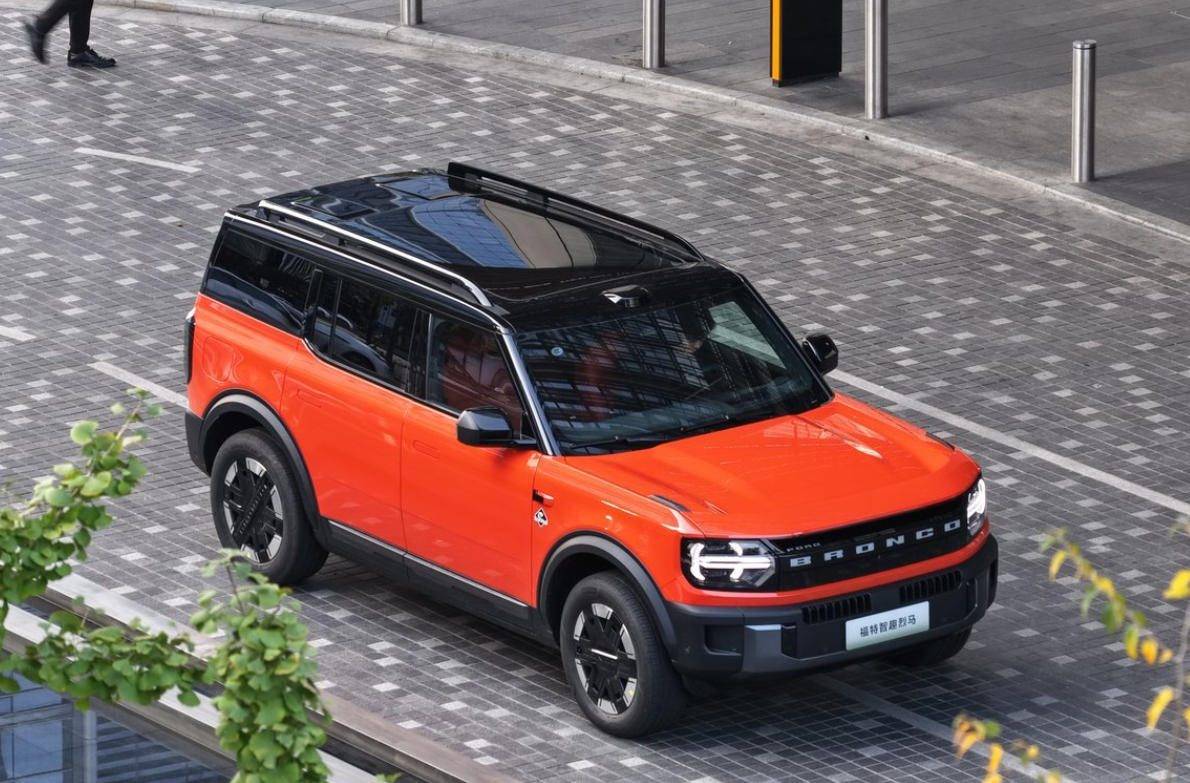 福特烈馬智趣版怎么樣?1.5T增程,22萬的烈馬能越野嗎?