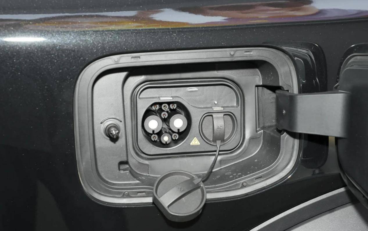 福特烈馬智趣版怎么樣?1.5T增程,22萬的烈馬能越野嗎?